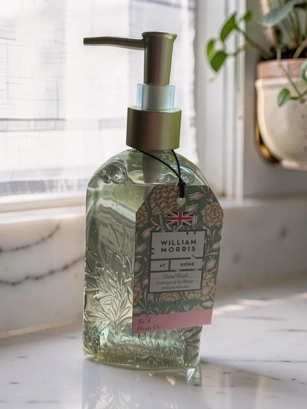 William Morris NWT Teakwood With Essential Oils Vegan Hand Wash 16.9 Oz